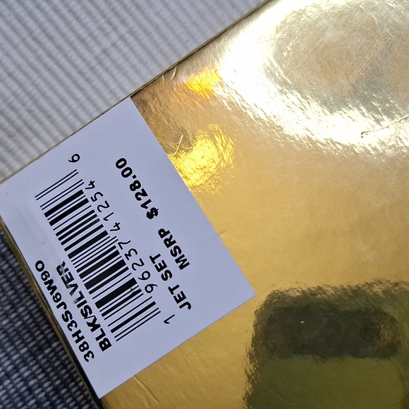 MICHAEL KORS JET SET WRISTLET🥰 - Picture 8 of 12